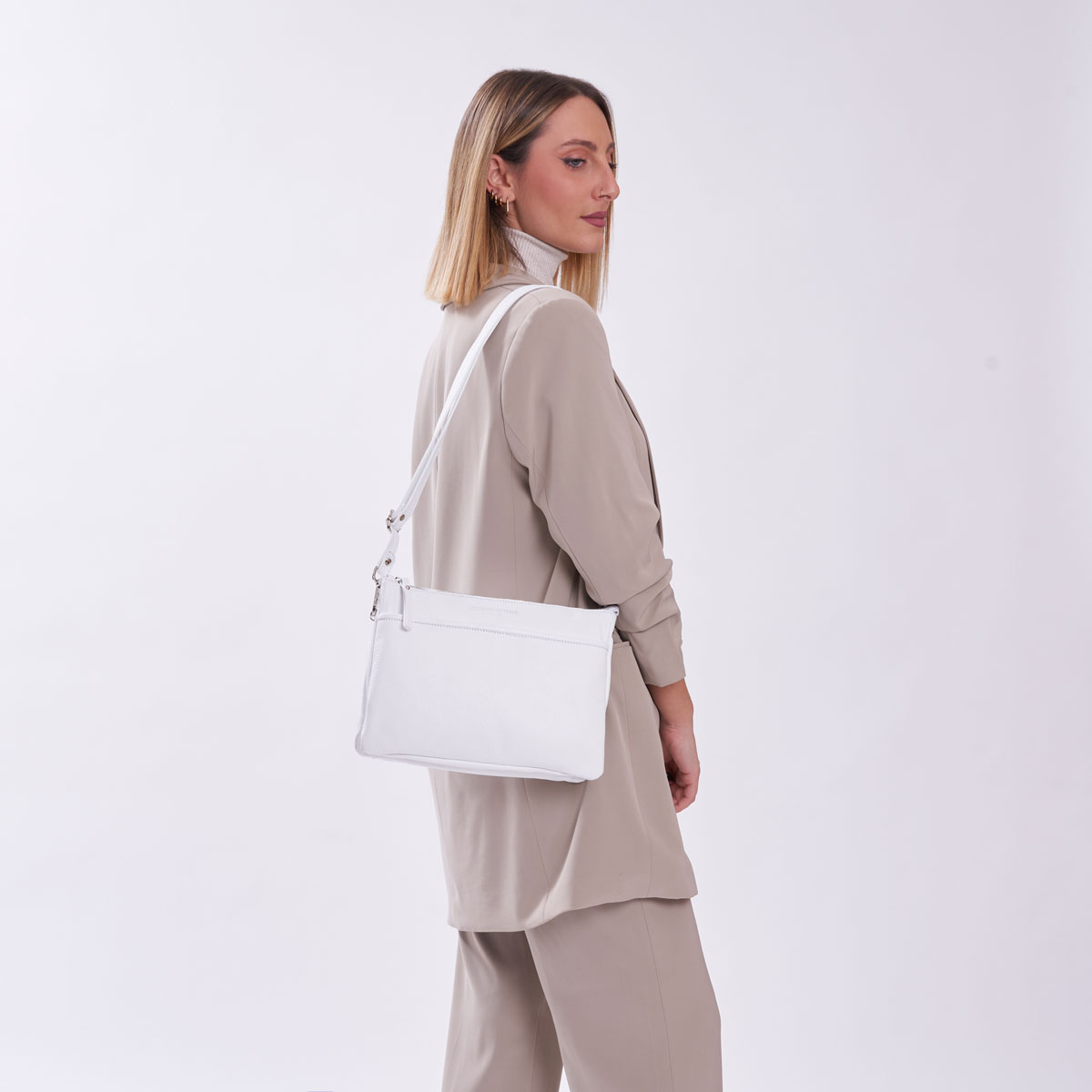 Crossbody balta cute